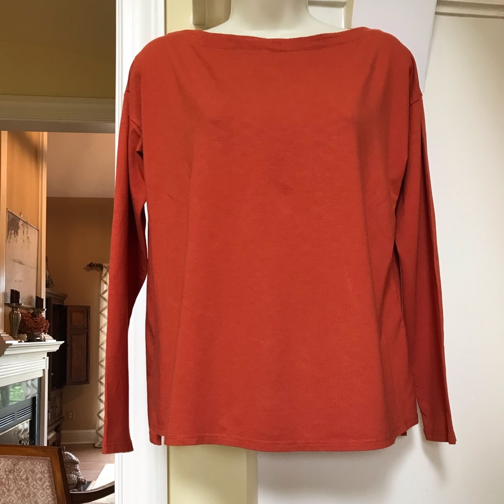 J. Jill Luxe Supima boat-neck tee top. It is burnt orange with long sleeves. XS